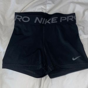 Nike Pros dry fit size small